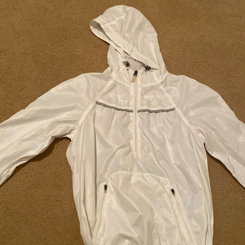 windbreaker